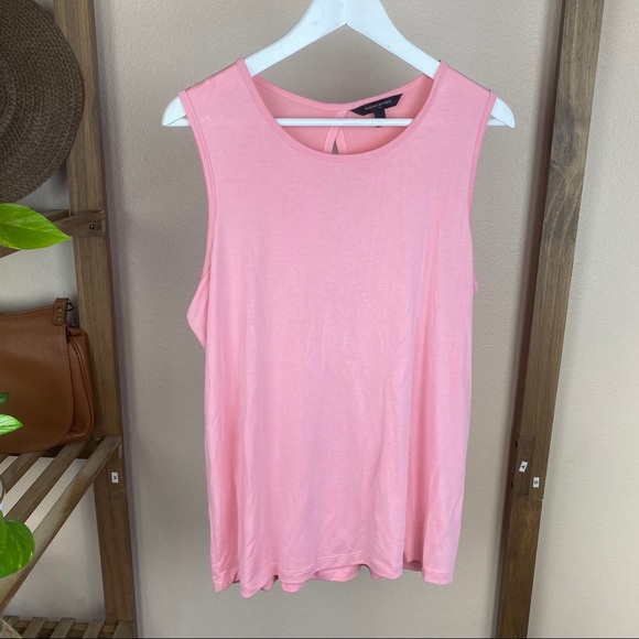 Banana Republic Crossover Open Back Tank Top - Picture 2 of 9